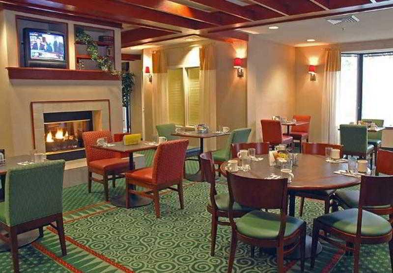 Hotel Courtyard Indianapolis Northwest Restaurant foto